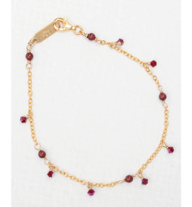 Cora Cranberry Pearl Bracelet Magpie