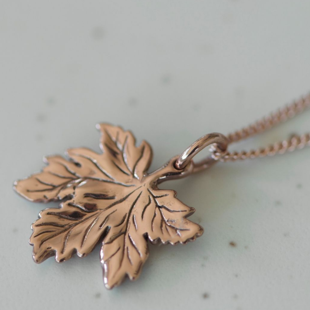 Maple 2025 leaf necklace
