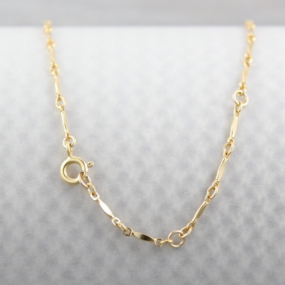 Dapped Bar with Gemstone Chain | Magpie Jewellery | Yellow Gold | Spring Clasp