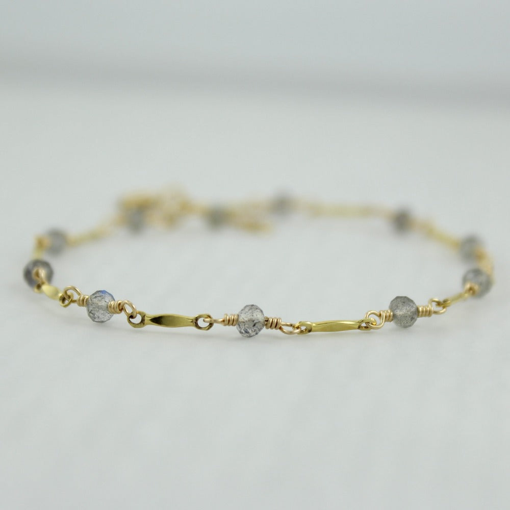 Dapped Bar &amp; Gemstone Chain Bracelet | Magpie Jewellery | Yellow Gold | Labradorite 