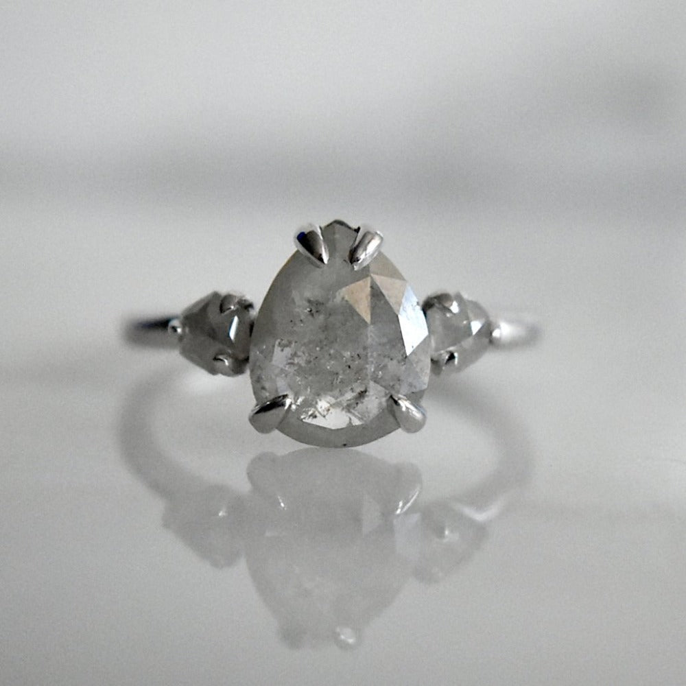 Engagement rings grey on sale diamond