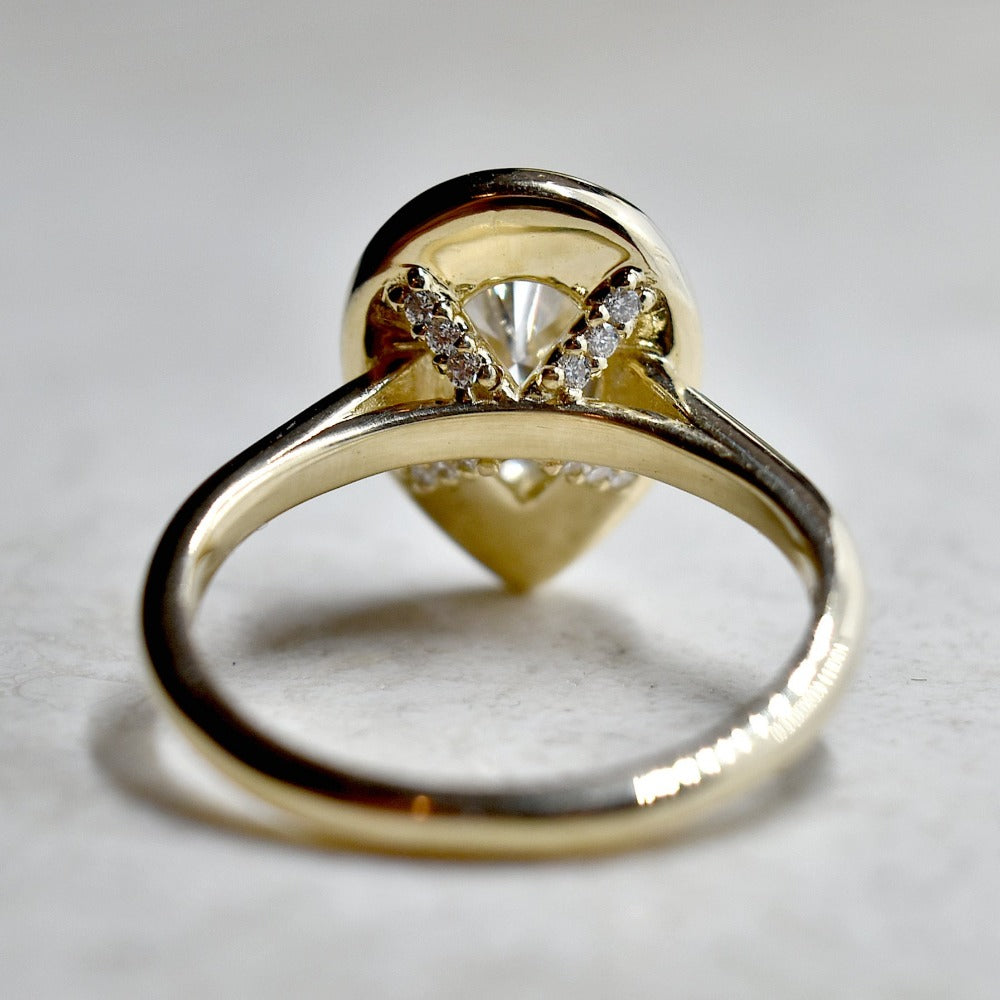 0.94ct Lab-Grown Pear-Shaped Diamond Halo Engagement Ring - Magpie Jewellery