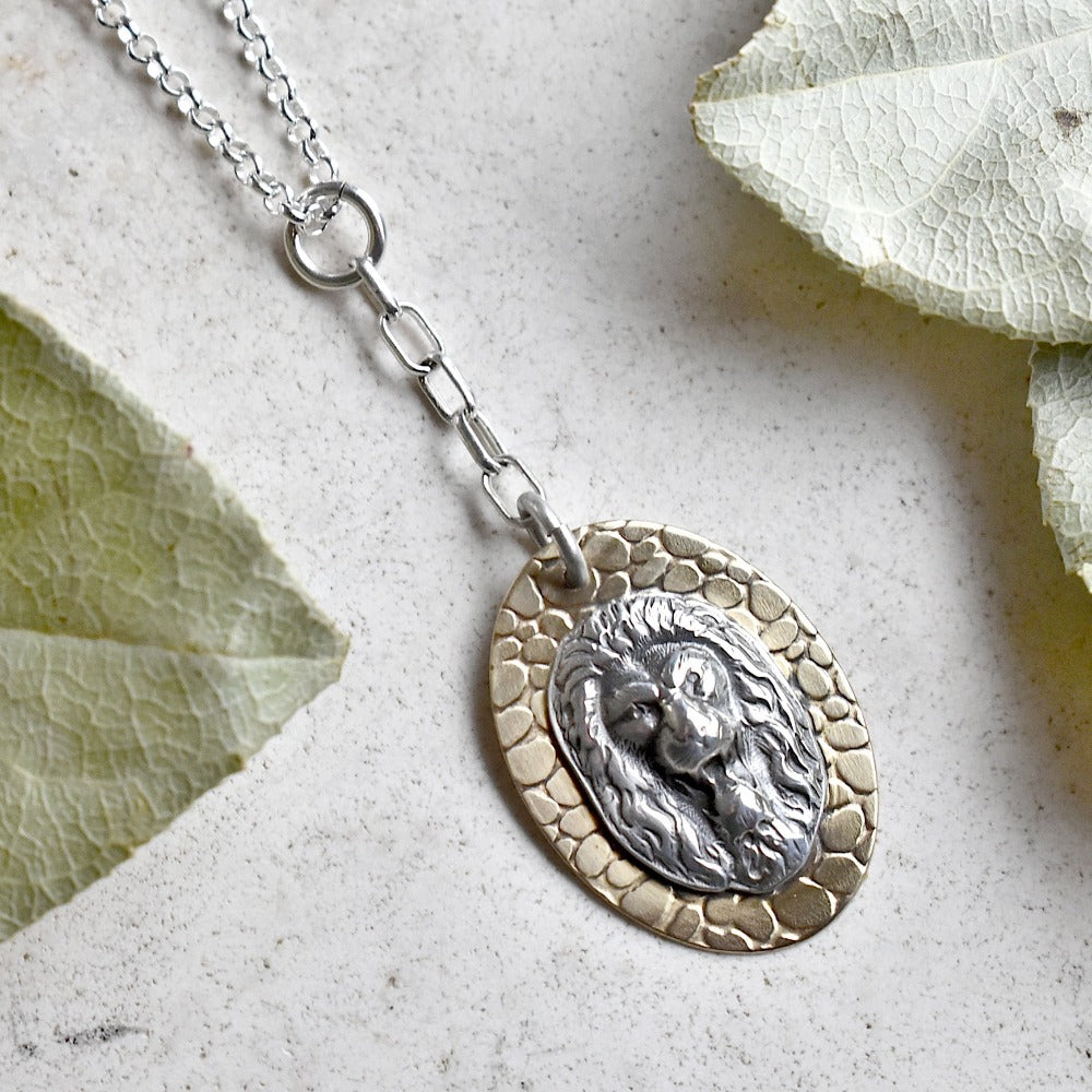 &#39;Lion&#39; Die Struck Y-Chain Necklace - Magpie Jewellery