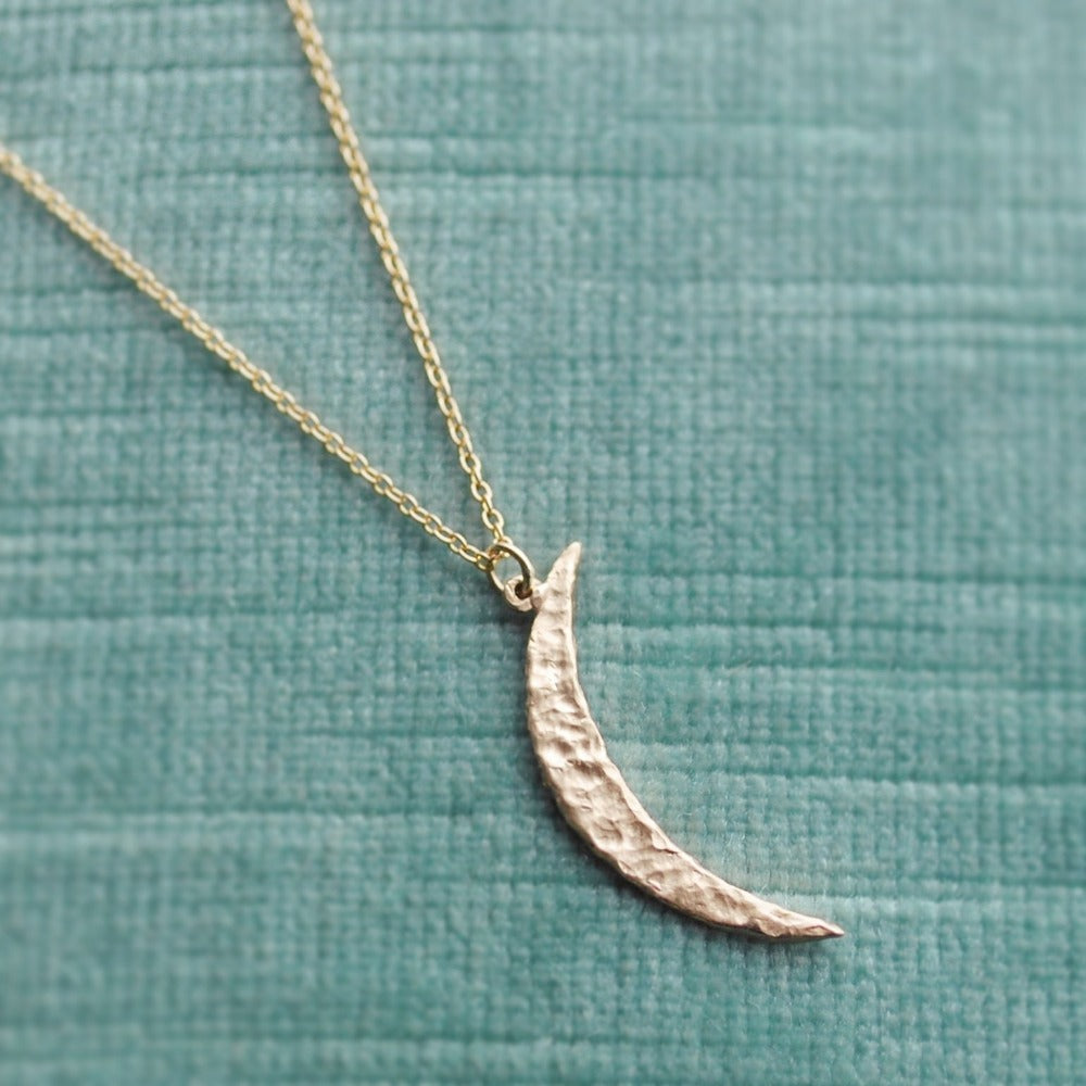 14ky Gold Crescent Moon Necklace - Magpie Jewellery