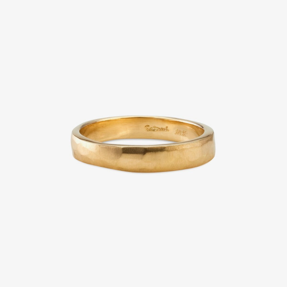 3.7mm Signature Hammered Band YG | Magpie Jewellery