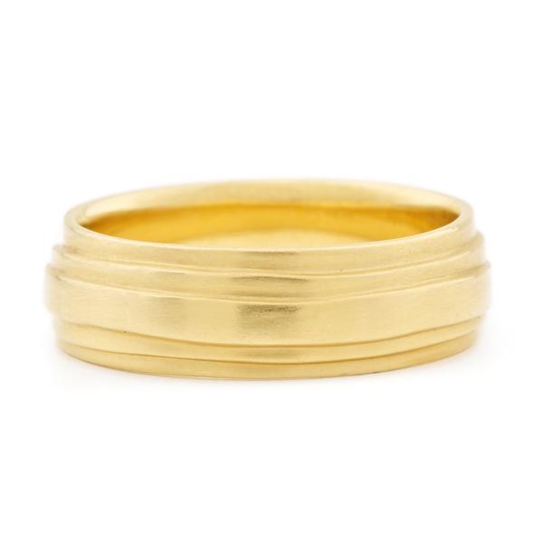 Gold 'Wrap' Level Texture Band 6.4mm - Magpie Jewellery