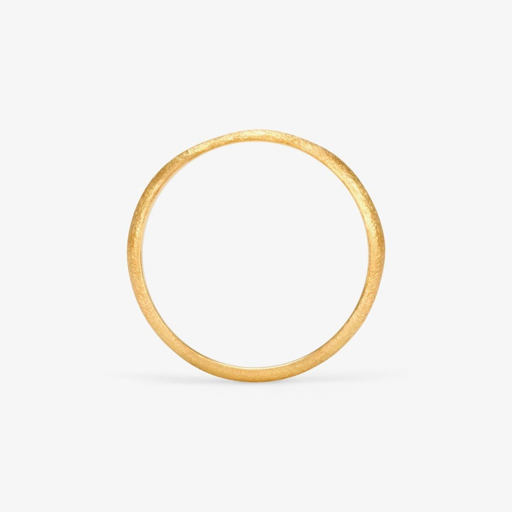 2.8mm Rough Rounded Yellow Gold Band | Magpie Jewellery