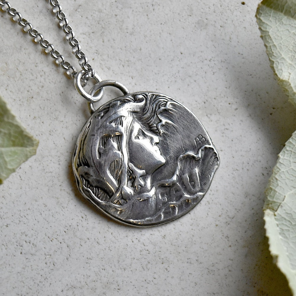 What Is Die-Cast Jewellery?