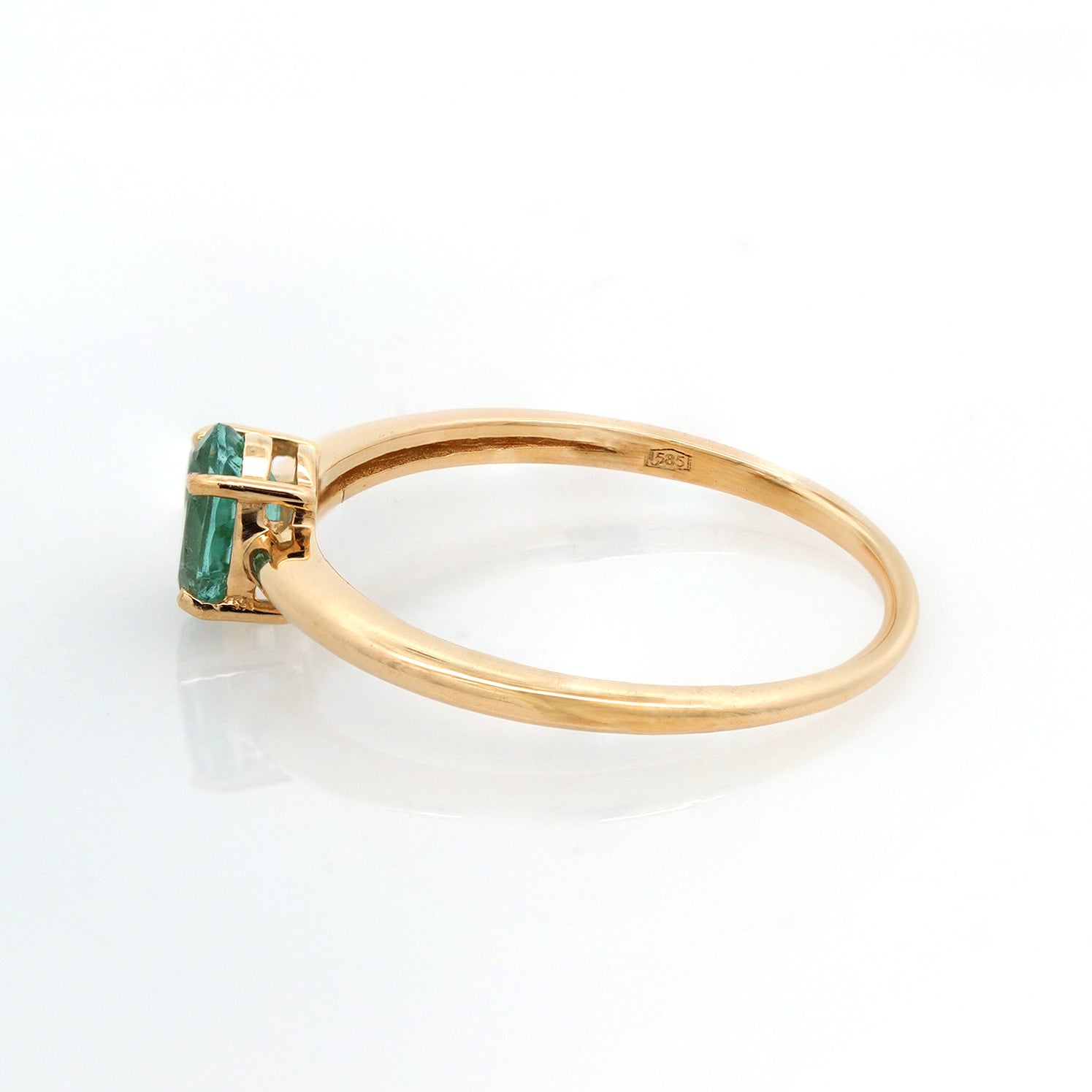 Claw Set Oval Green Tourmaline Ring