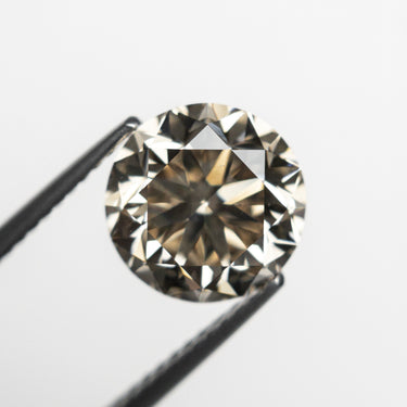 3.00ct 8.92x8.91x5.75mm VS2 Champagne Round Brilliant 20231-01