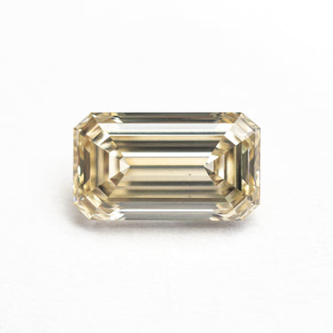 2.20ct 10.04x5.79x3.66mm VS2 C3 Cut Corner Rectangle Step Cut 26305-01