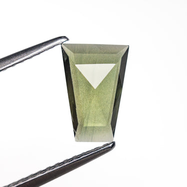 1.02ct 8.76x6.15x2.12mm Trapezoid Rosecut Sapphire 26327-28