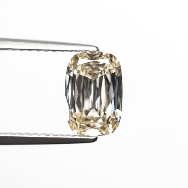 2.01ct 8.74x5.96x4.02mm GIA VVS1 W-X Cushion Brilliant 27090-01