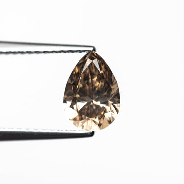 1.05ct 8.15x5.73x3.56mm VS2 C7 Pear Brilliant 27101-01
