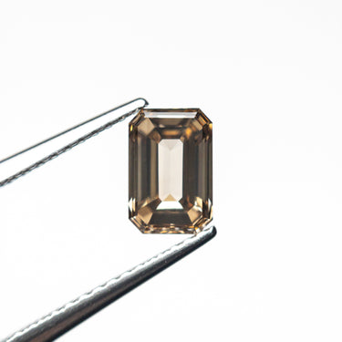 1.03ct 6.92x4.63x2.92mm VS2 C6 Cut Corner Rectangle Step Cut 27108-01