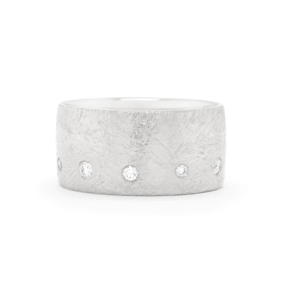 10mm &#39;Boulder&#39; Dancing Diamonds Cigar band | Magpie Jewellery