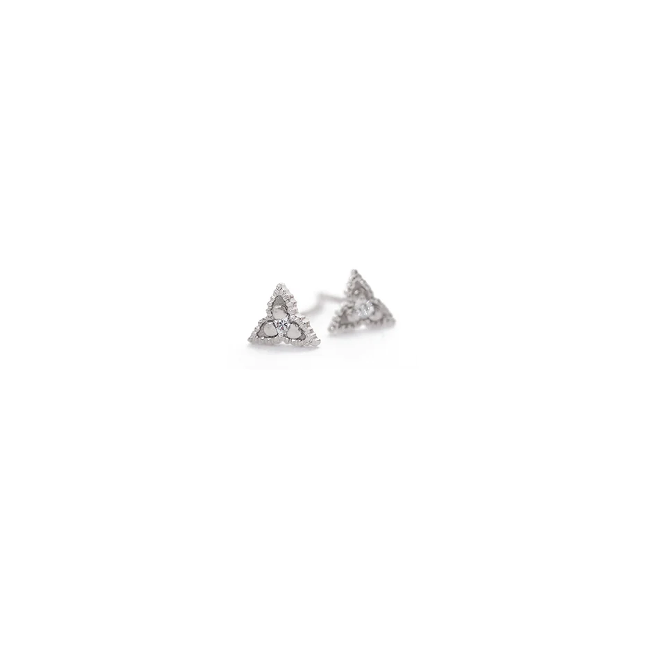 18KY Ribbed Relic Trefoil Studs with Diamonds - Magpie Jewellery