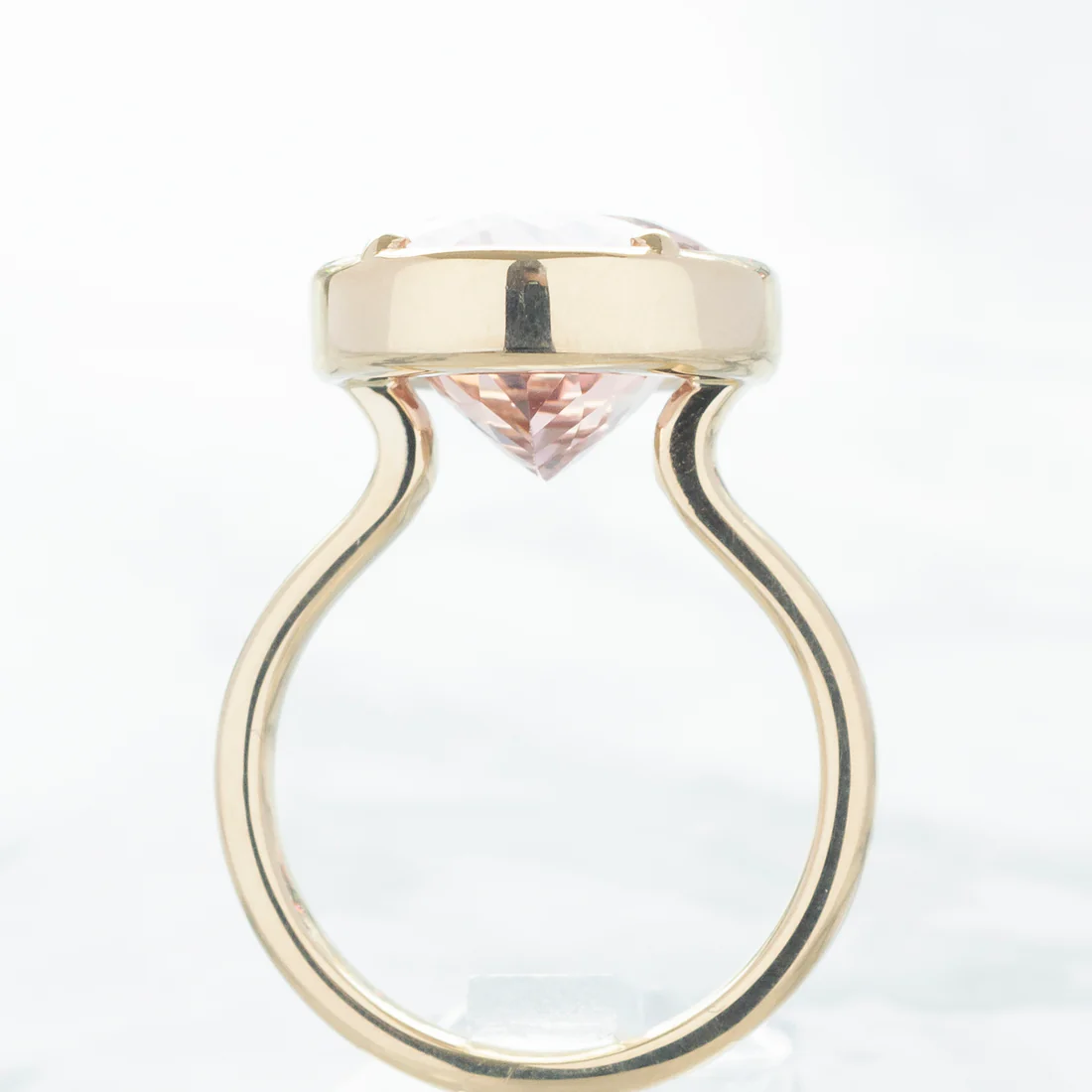 No.08 &#39;Archive&#39; 8.46ct Oval Morganite Ring | Magpie Jewellery