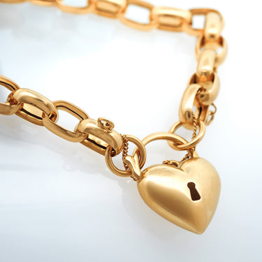 Magpie Vintage- 18k Chunky Chain Bracelet w/ Heart Lock Charm