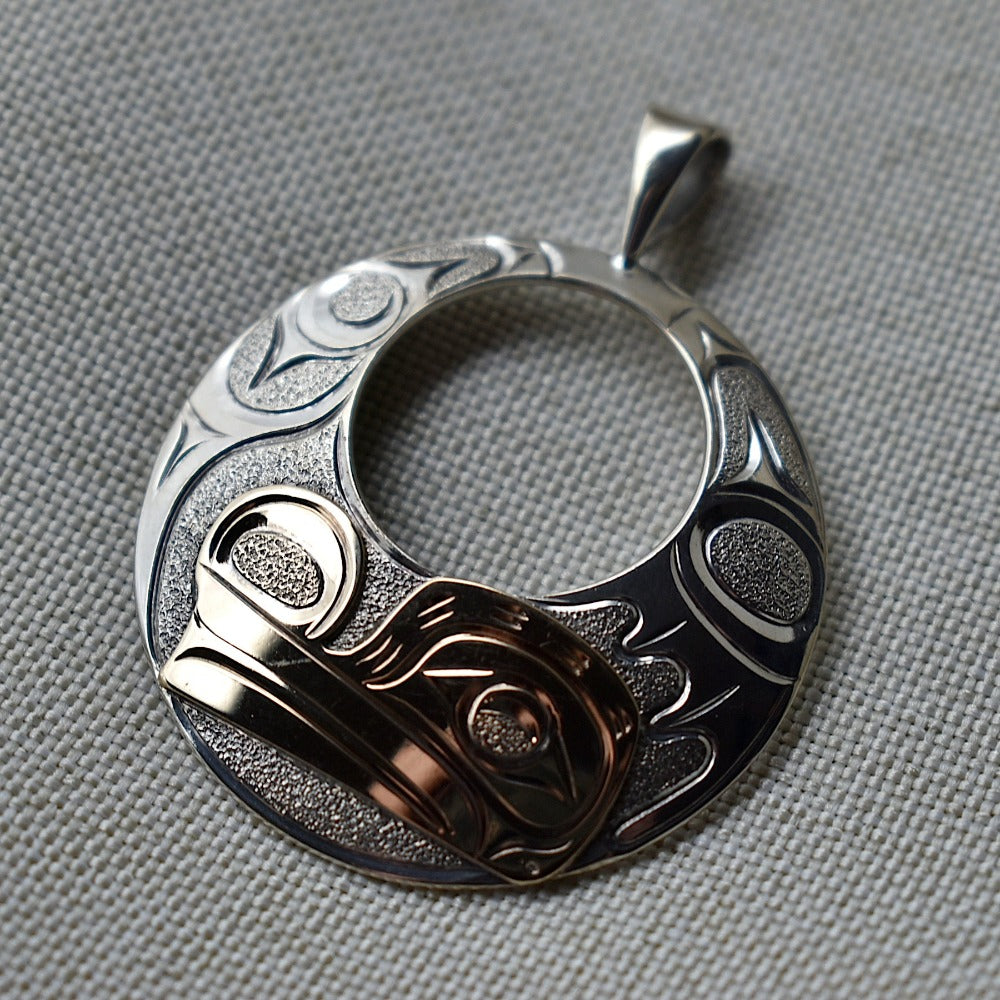 14k Yellow Gold Overlay Keyhole Frog Pendant | Magpie Jewellery