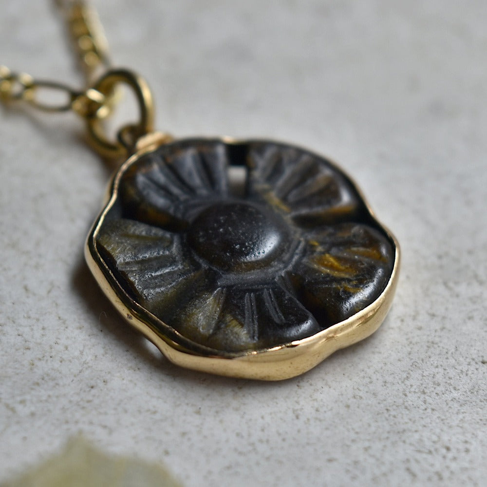 Tiger&#39;s Eye Flower Necklace | Magpie Jewellery