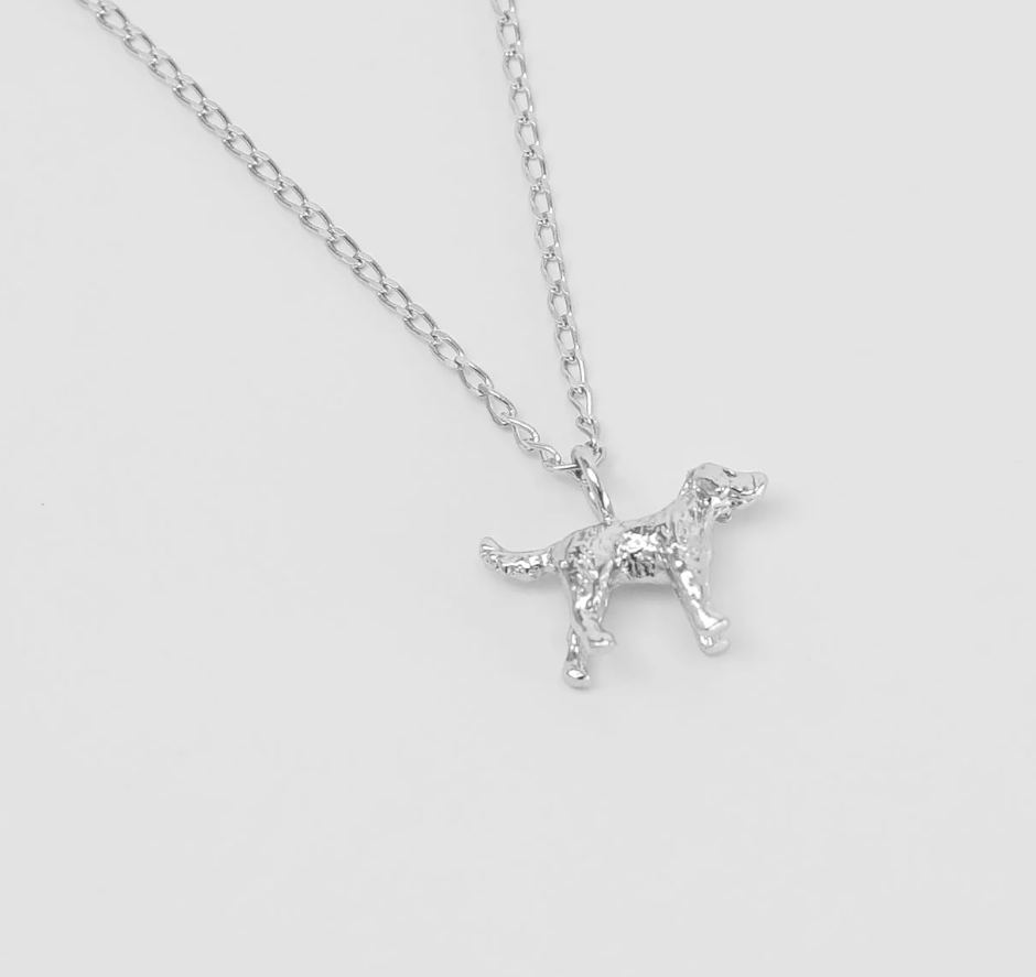 Sterling Silver dog pendant on a 18" Sterling Silver elongated curb chain 