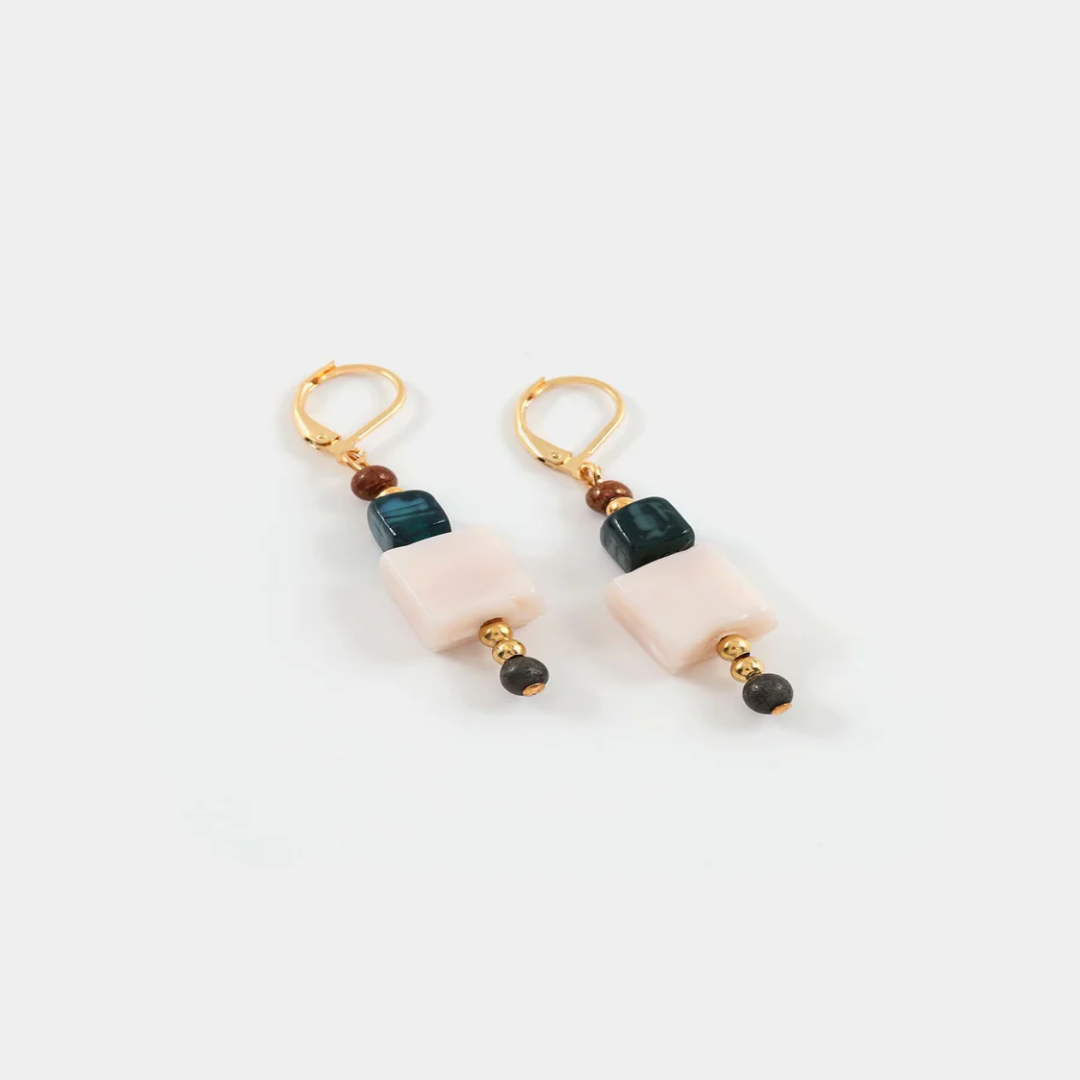 Short Gold earrings adorned with colorful Dark blue and Light pink geometric pieces