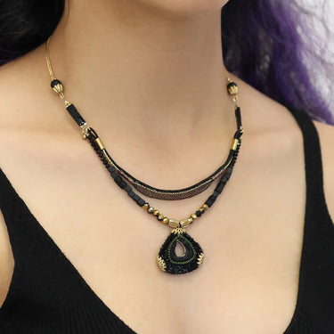 Gilded Black Set, Zaffira Necklace