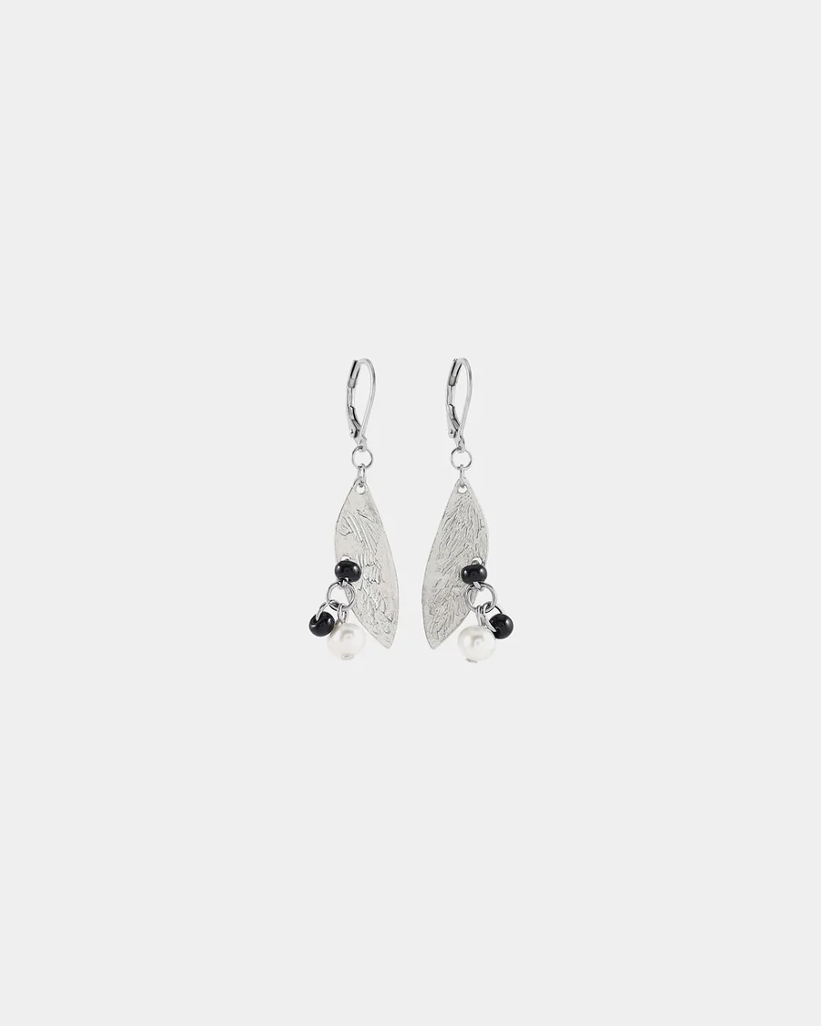 Short silver earrings with a winged pewter pendant and a cluster of colorful pearls(Black and White)