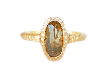 14ky gold ring, featuring a 1.47ct natural cognac diamond 