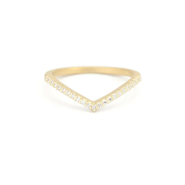 18k Yellow Gold V ring Studded With Diamonds
