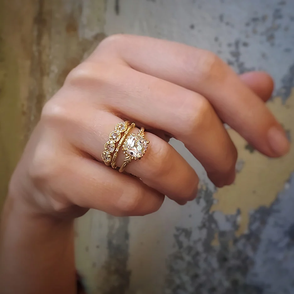 18k Yellow Gold Ribbed Ring with Rose Cut Diamonds | On Hand Model