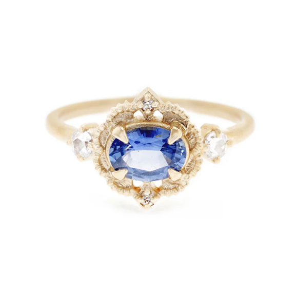 Venise Frame Blue Sapphire Ring