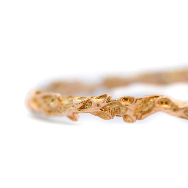 Magpie Vintage- Thick Abstract 14k Bangle