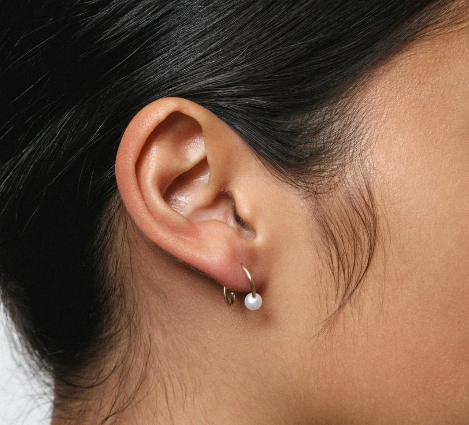 14k gold filled spiral wire earrings with freshwater pearl caps | on model