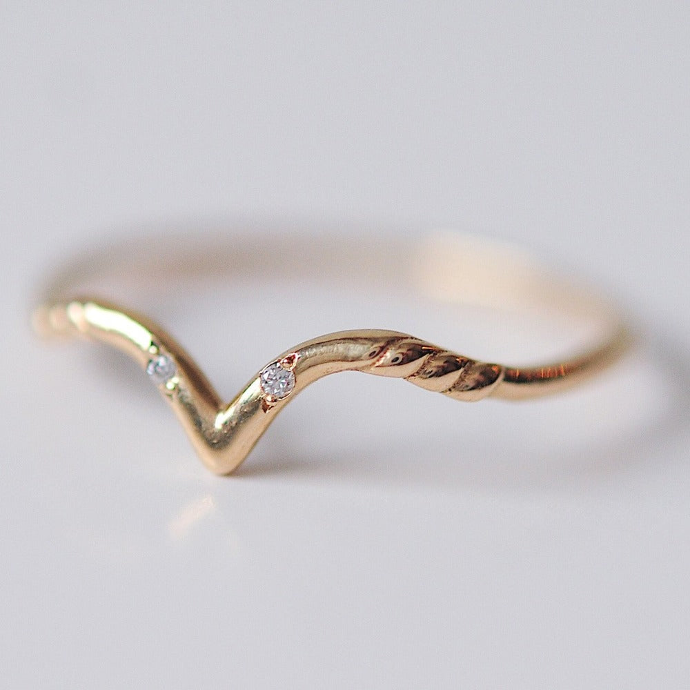 Ring Cawan White Swan Ring | Magpie Jewellery
