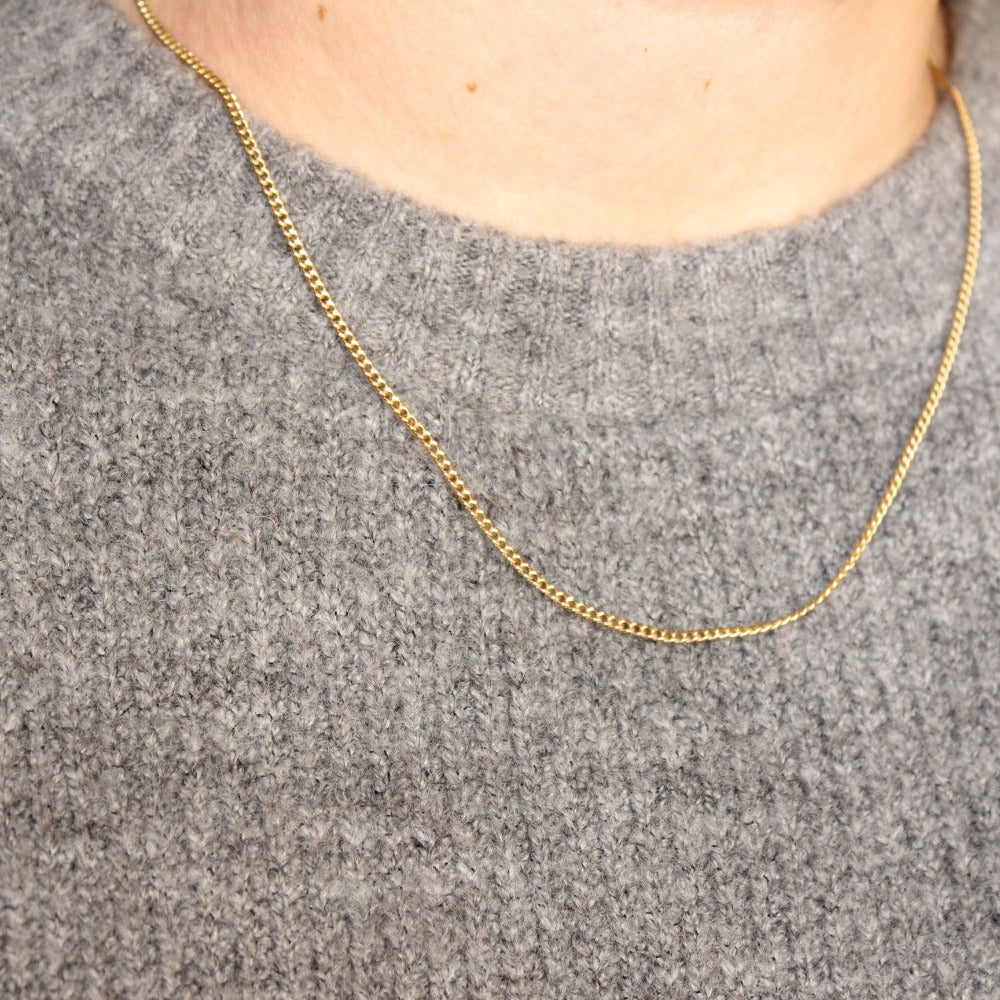 Curb Chain | Magpie Jewellery | Yellow Gold | On Model | 18"