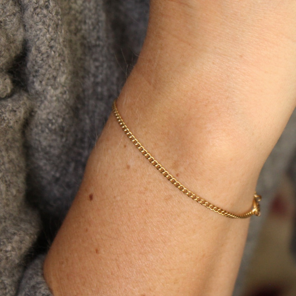 Curb Chain Bracelet | Magpie Jewellery | Yellow Gold | On Model