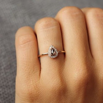 Pear-Shaped Burgundy Diamond Solitare with Halo | Magpie Jewellery