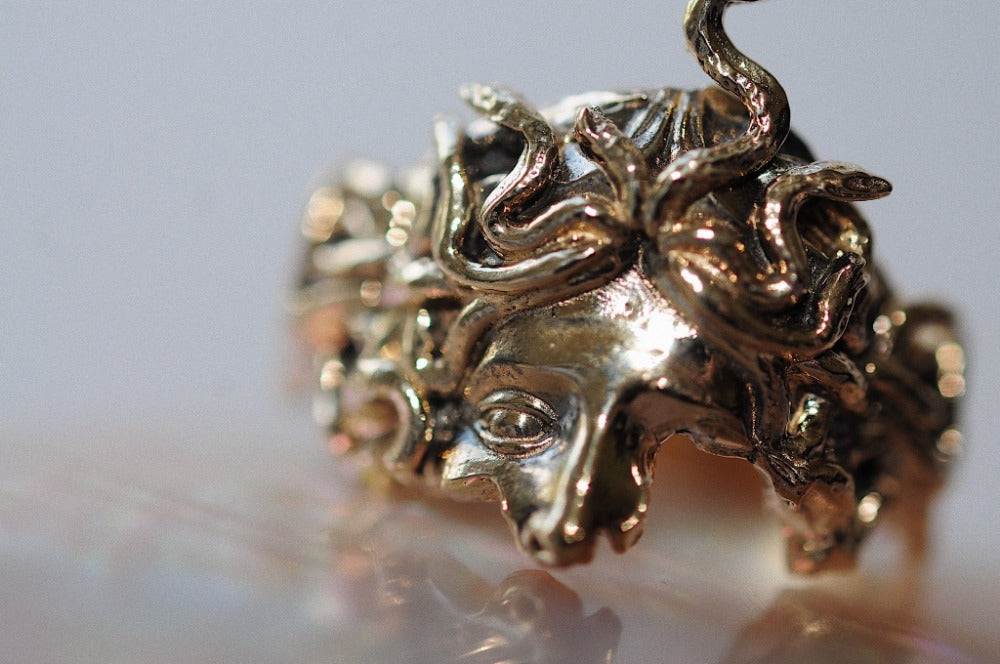 Medusa's Veil Ring - Magpie Jewellery