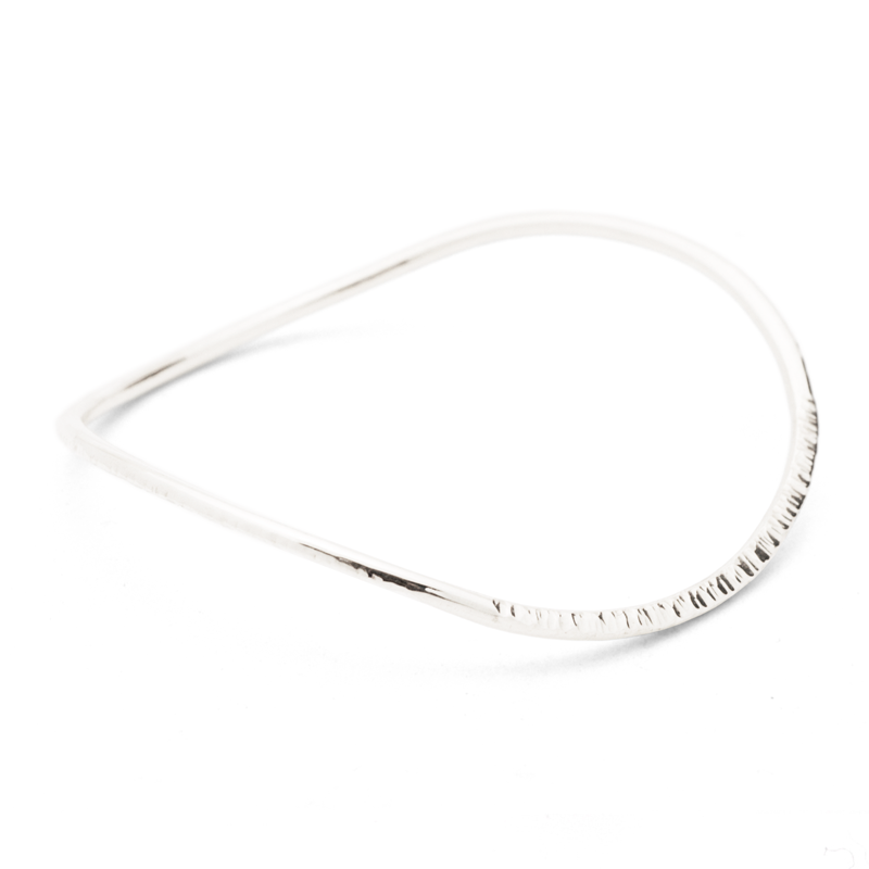 "Infinity" Slim Bangle - Magpie Jewellery