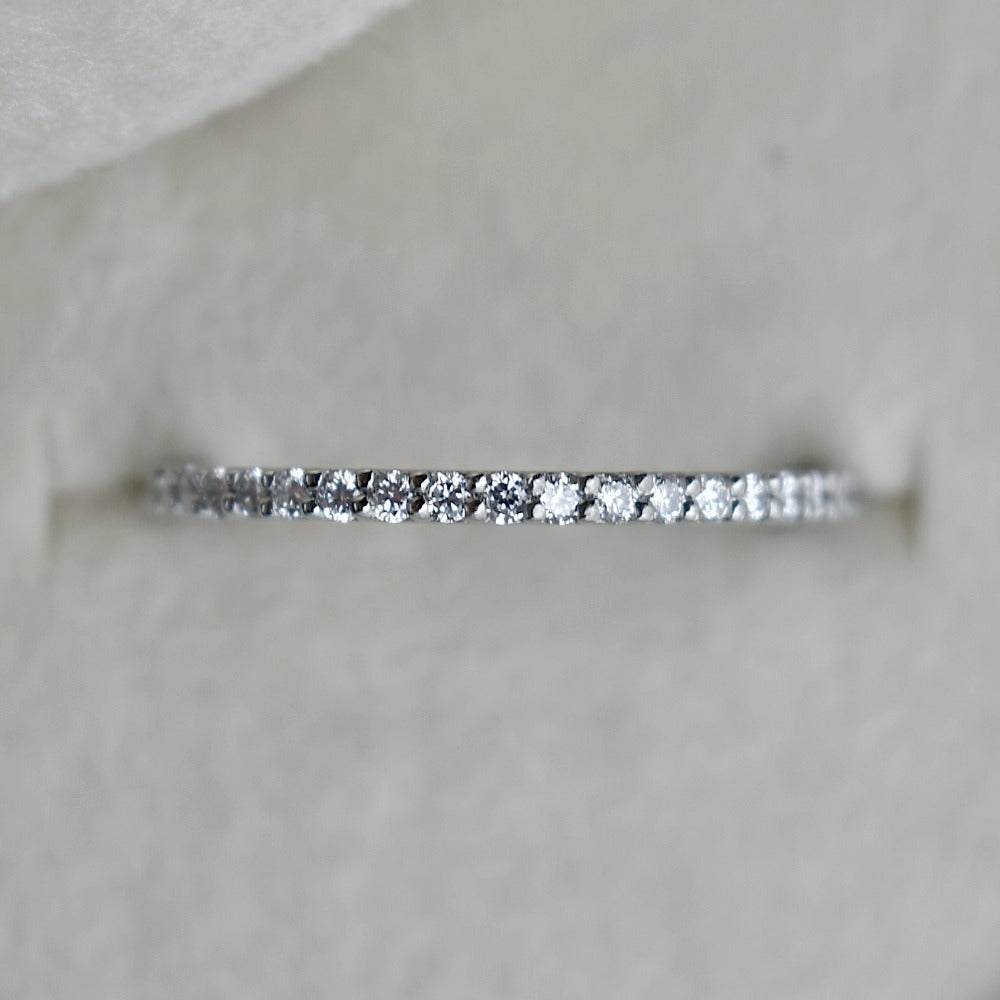 19k White Gold Partial Eternity Band