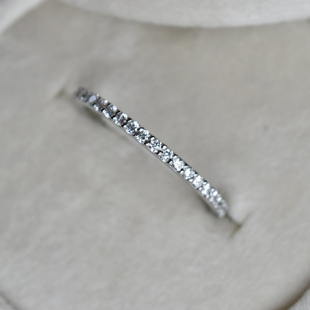 19k White Gold Partial Eternity Band