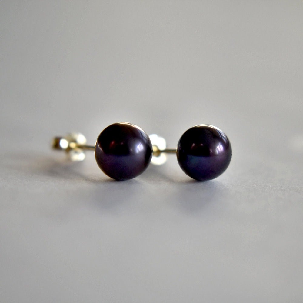 14K Pearl Studs - Magpie Jewellery