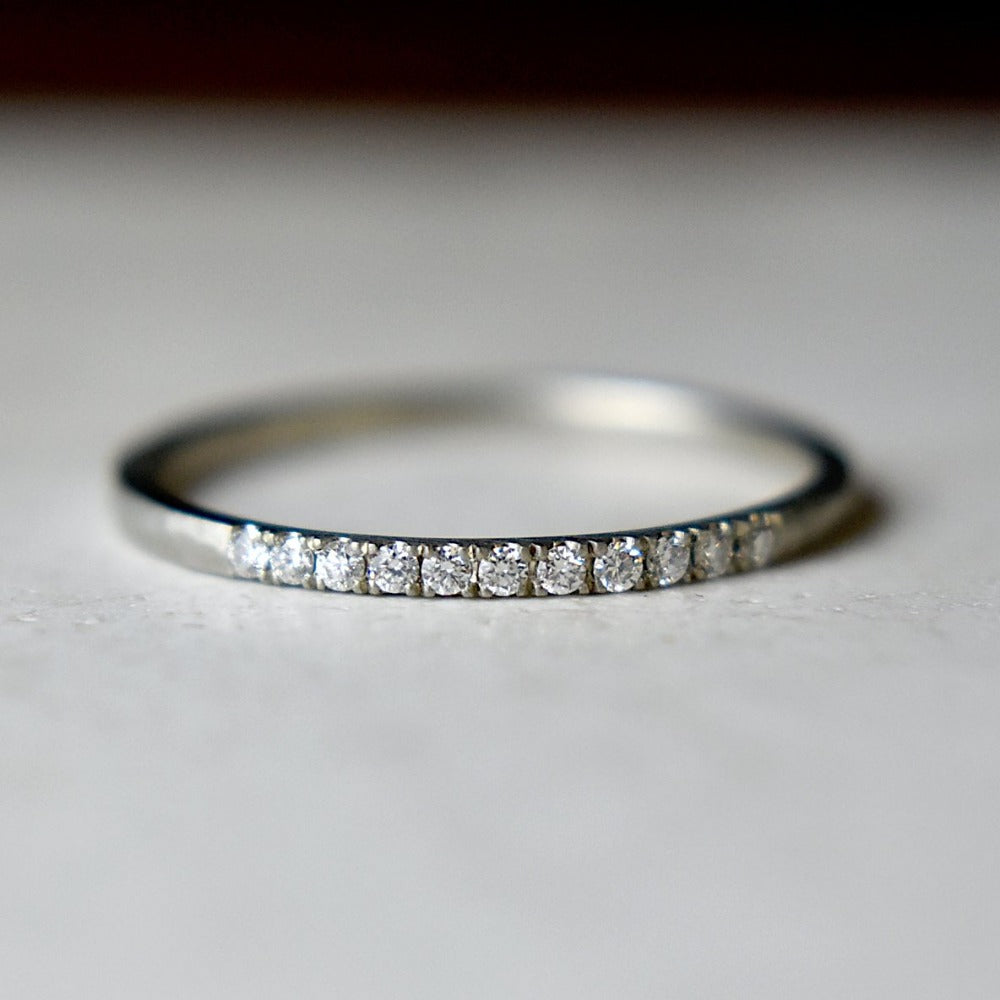 Hammered 11-Stone Pave Band - Magpie Jewellery