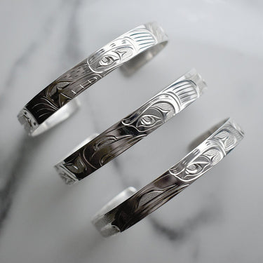 Narrow Silver Totem Cuff - Joe Descoteaux - Magpie Jewellery