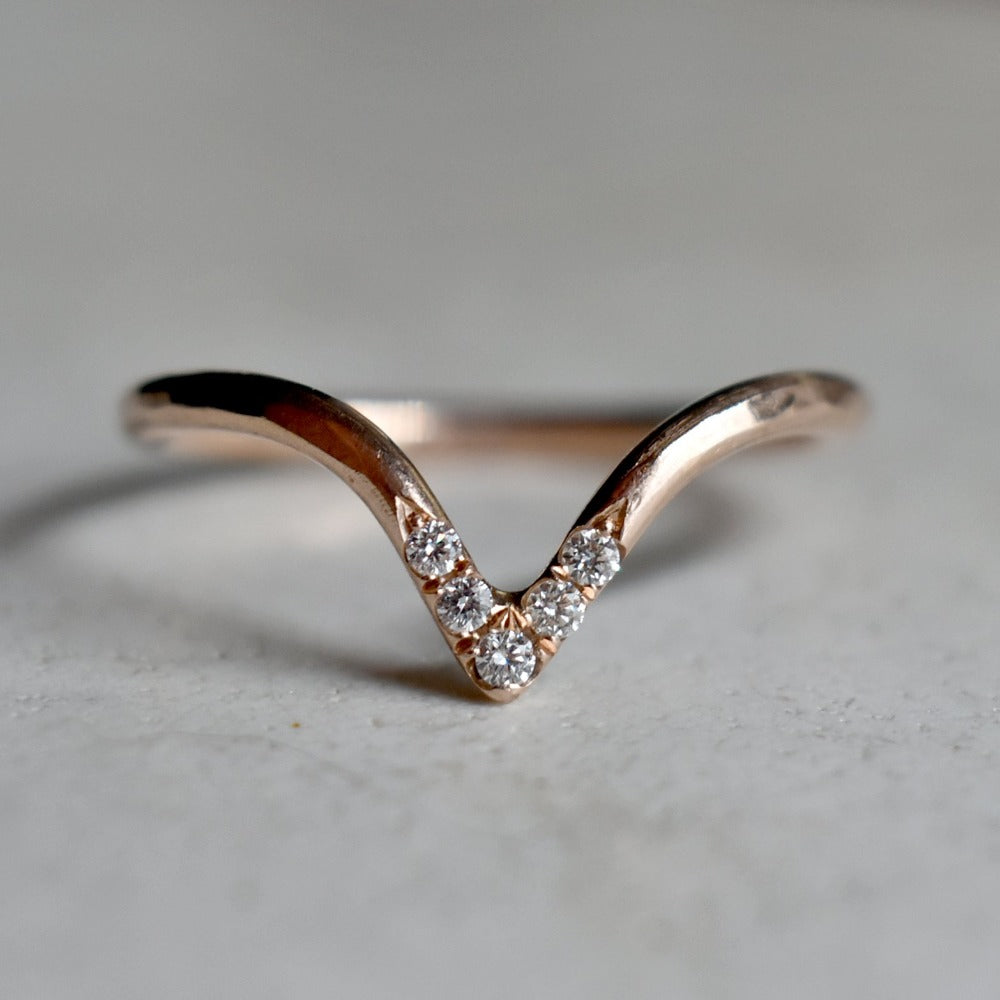 Thin Diamond Point Band - Magpie Jewellery