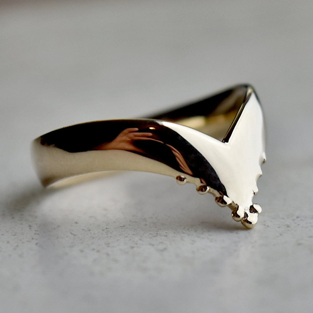 Masu Wide Chevron Band - Magpie Jewellery