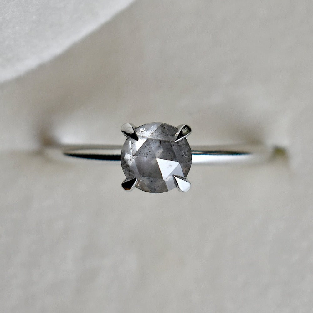 Minimalist Four-Prong Salt & Pepper Diamond Engagement Ring - Magpie Jewellery