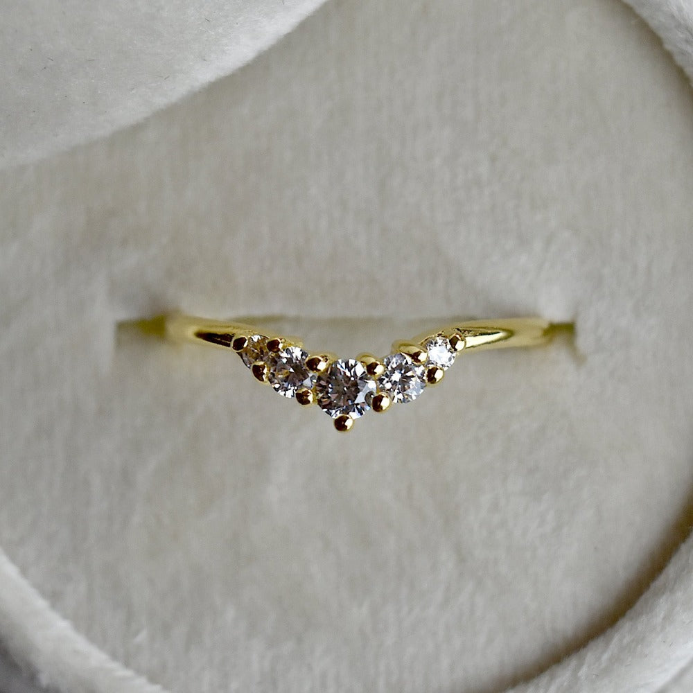 Graduated CZ Guard Ring - Magpie Jewellery